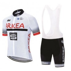 Equipo de ciclismo Arkea...